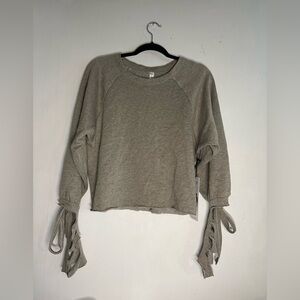 Alo women’s sweatshirt